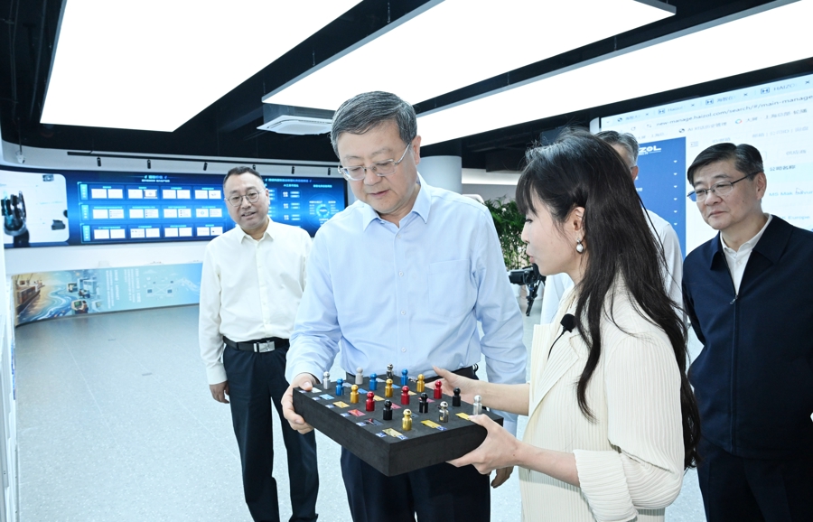 持续做优做强主业，不断提升核心竞争力——陈吉宁深入调研部分高增长企业与结算设备领域